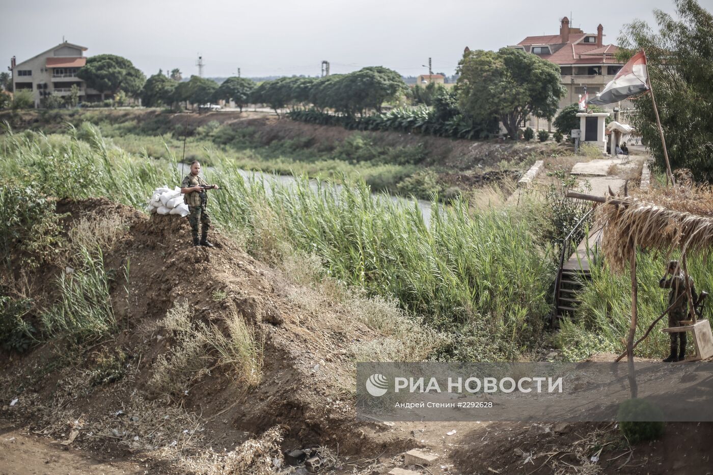 Сирийско-ливанская граница и жизнь в Латакии