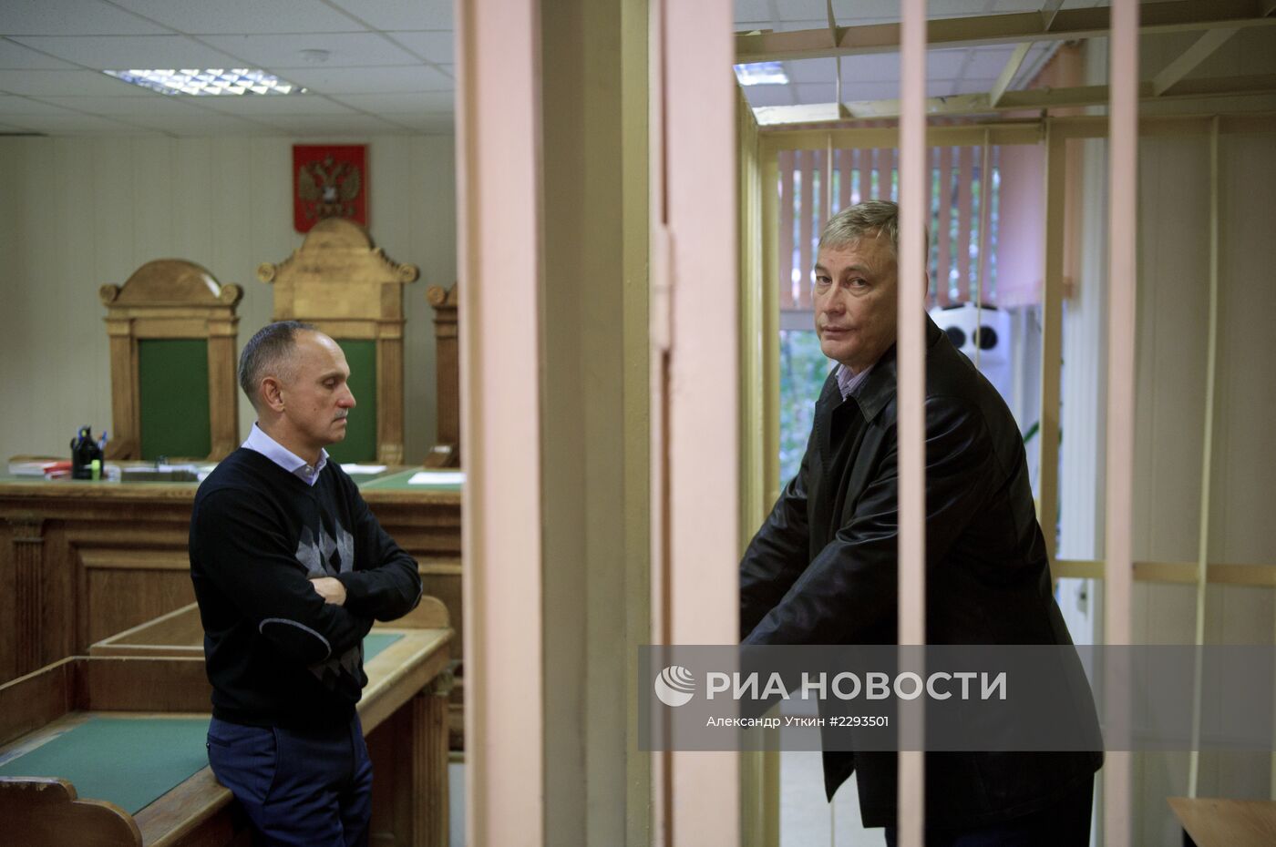 Суд арестовал главу администрации Миасса Виктора Ардабьевского