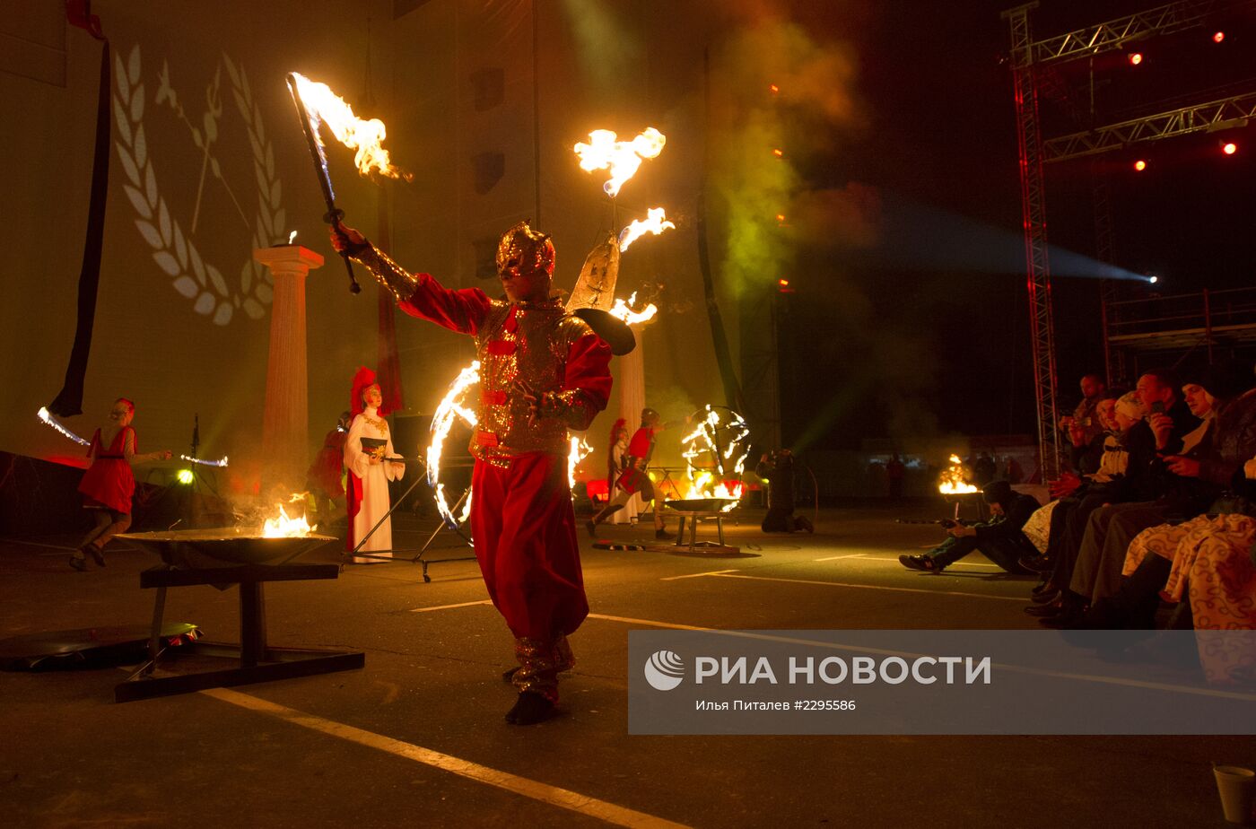 Открытие Международного фестиваля "Круг света"