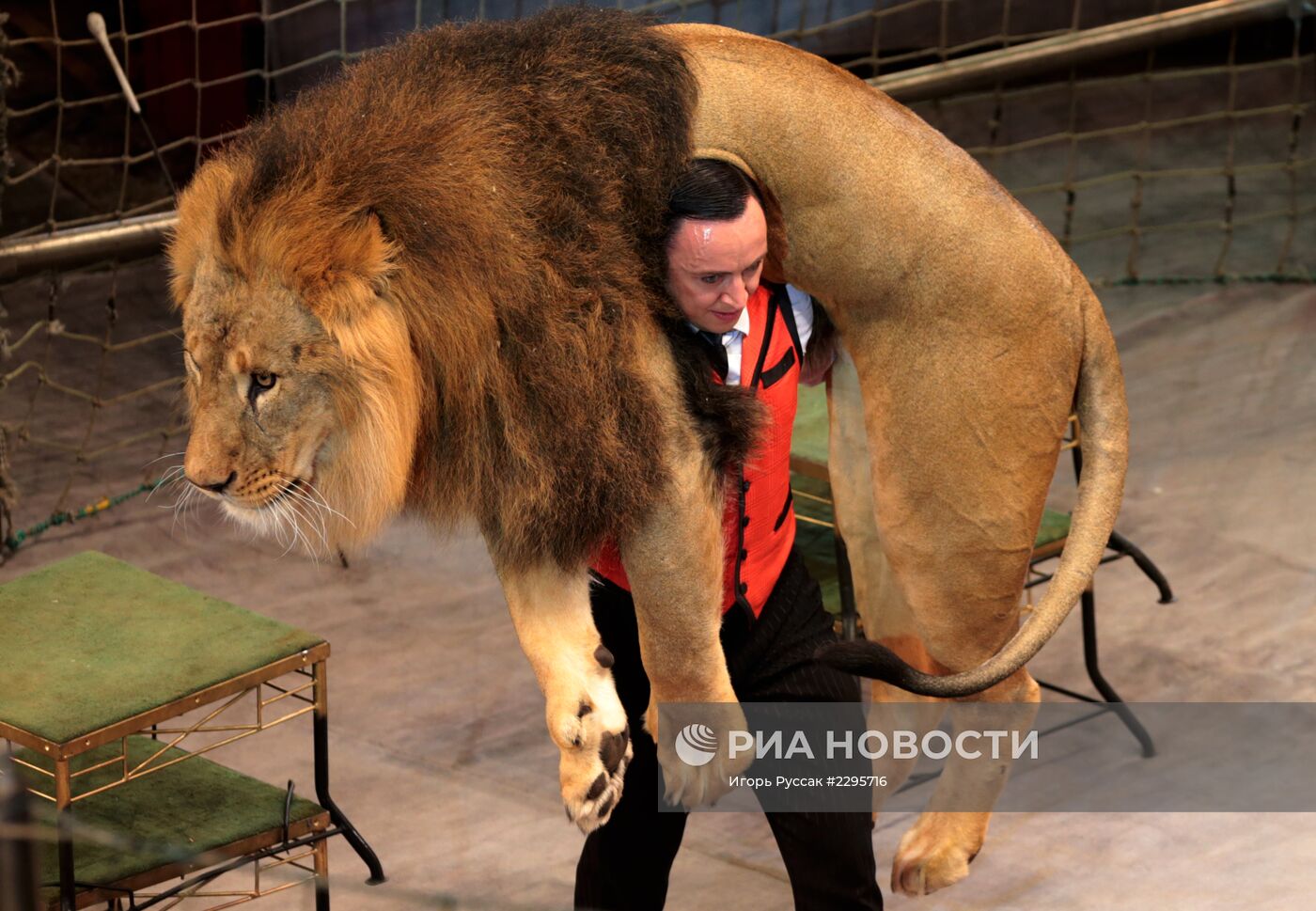 Прогон новой программы в цирке Славы Полунина