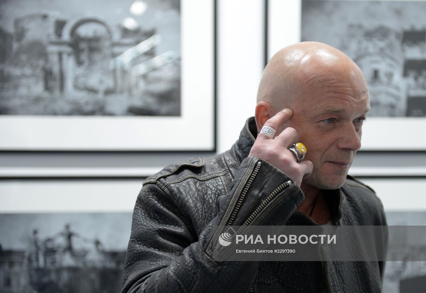 Презентация фотопроекта Федора Бондарчука "Сталинград"