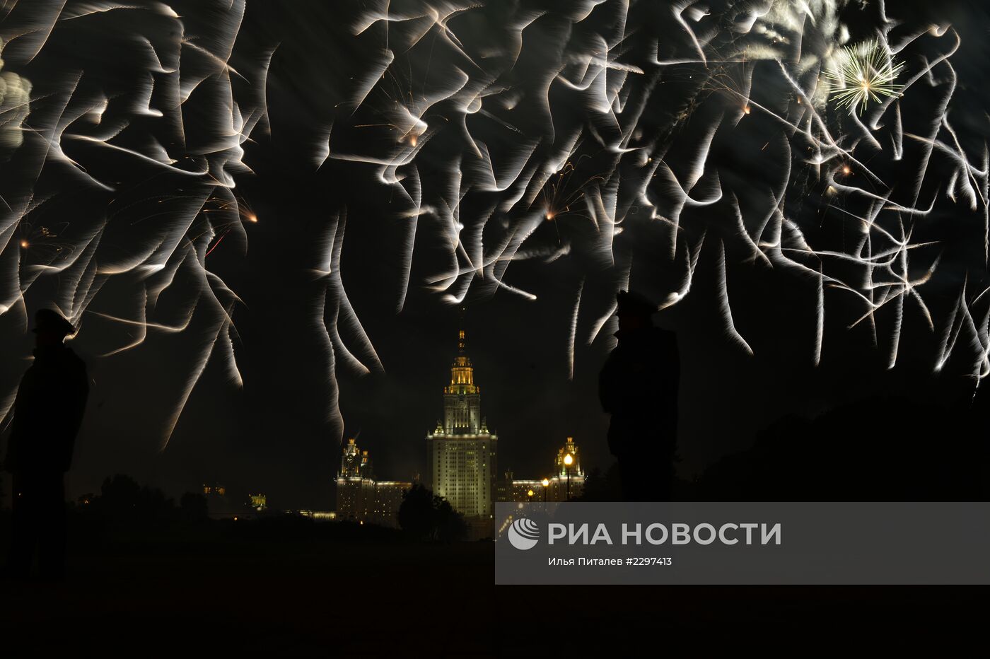 Московский международный фестиваль света. Шоу фейерверков