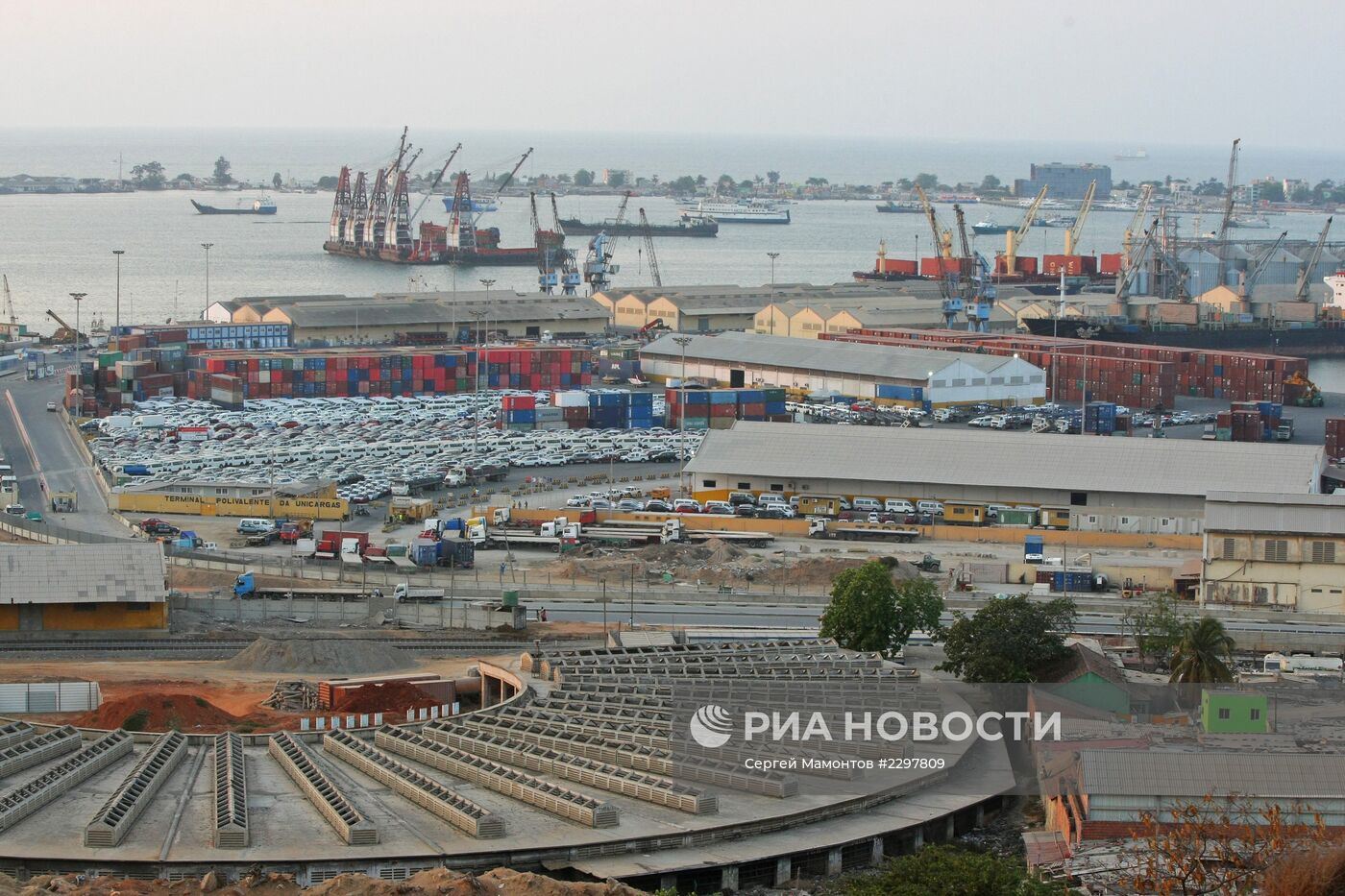 Страны мира. Ангола