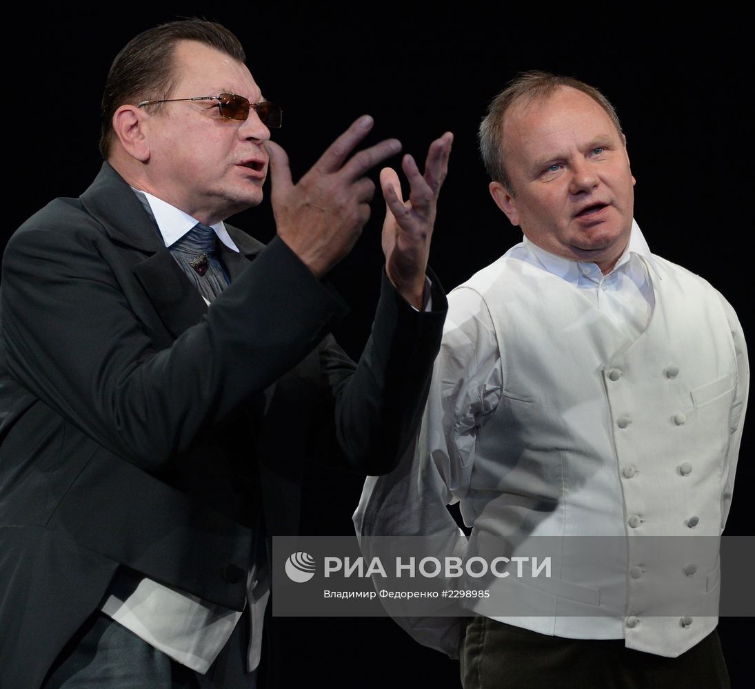 Пресс-показ спектакля "Женитьба" в Театре имени Евг.Вахтангова