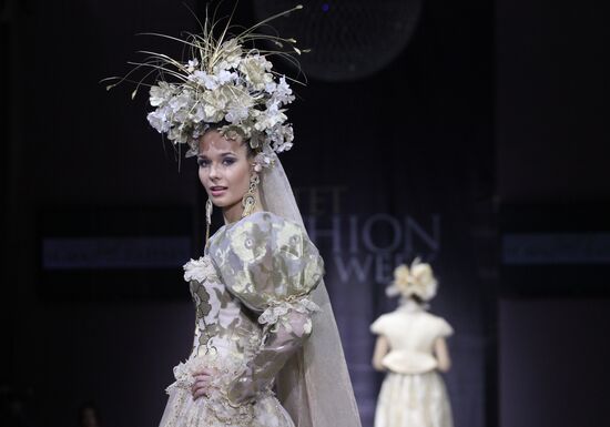 Показ Вячеслава Зайцева в рамках Estet Fashion Week