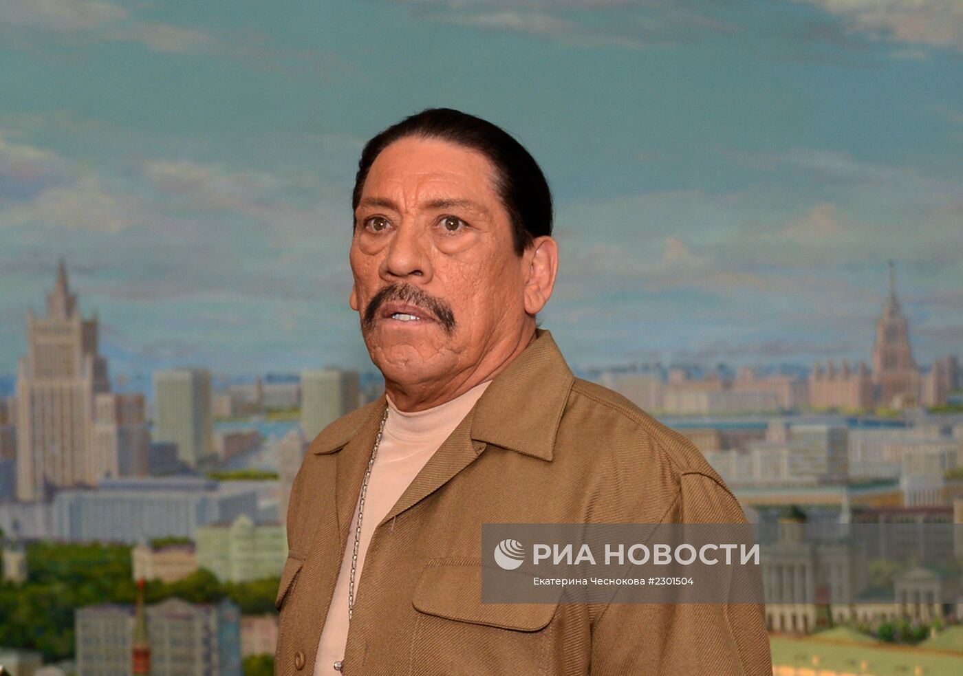 Фотоколл актеров фильма "Мачете убивает"