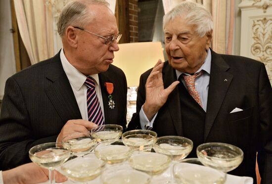 Награждение Орденом Почетного легиона В.Шадрина