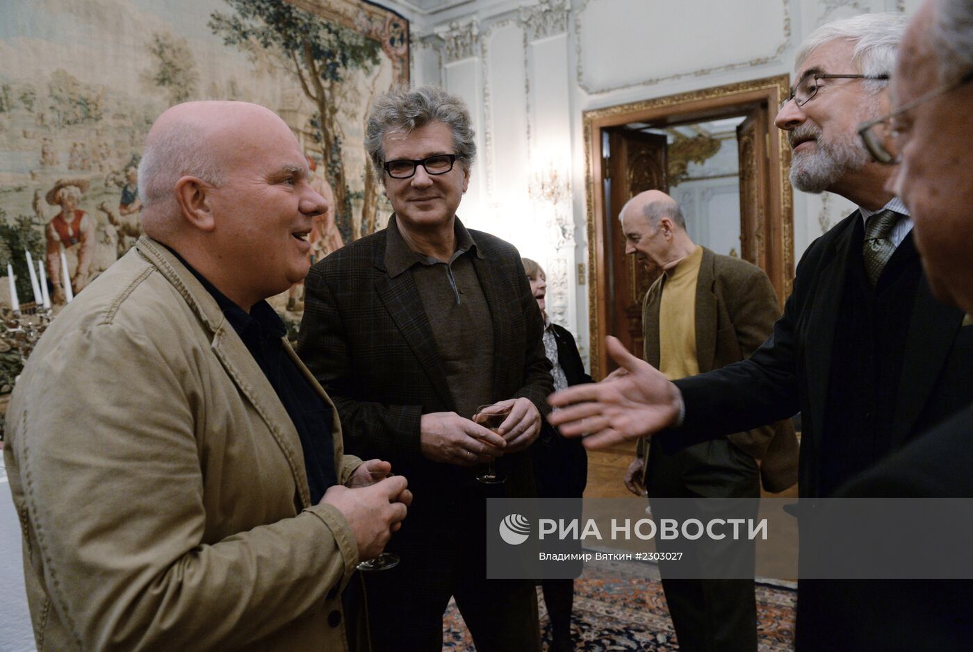 Награждение Орденом Почетного легиона В.Шадрина