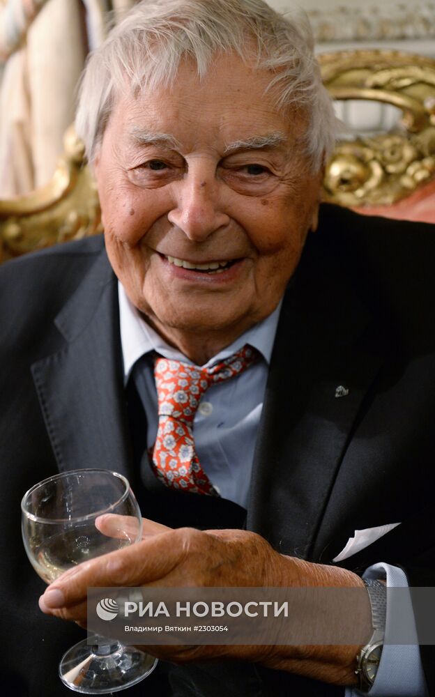 Награждение Орденом Почетного легиона В.Шадрина