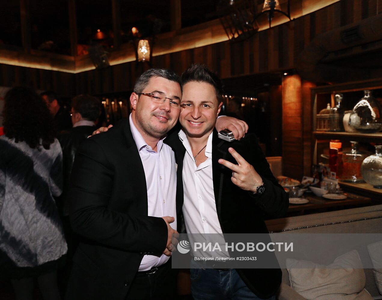 Премьера клипа Сати Казановой на песню "Дура"