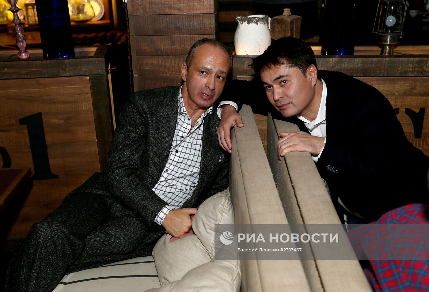 Премьера клипа Сати Казановой на песню "Дура"