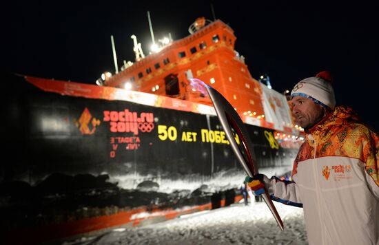 Эстафета Олимпийского огня. Северный полюс