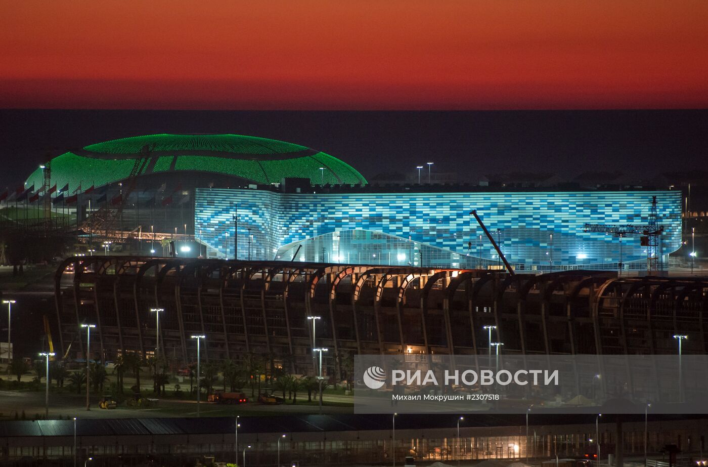 Вид на Олимпийский парк в Имеретинской долине Сочи