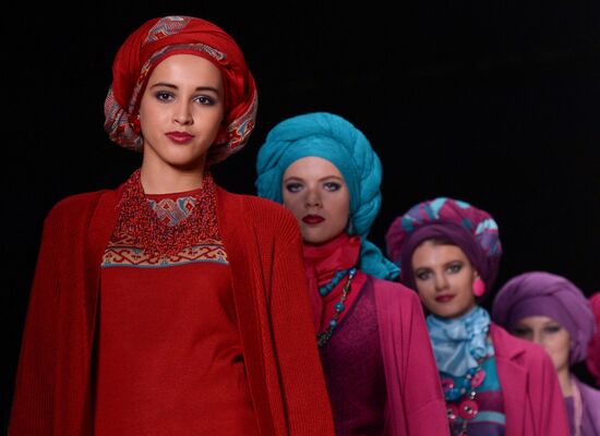 Показы промышленных коллекций на Mercedes-Benz Fashion Week Russia