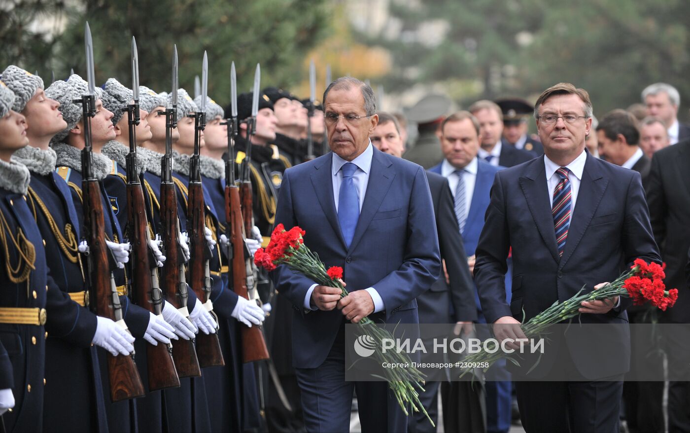 Встреча глав МИД России и Украины С.Лаврова и Л.Кожары