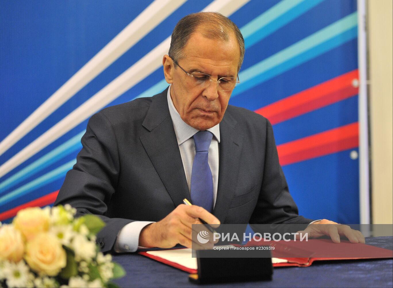 Встреча глав МИД России и Украины С.Лаврова и Л.Кожары