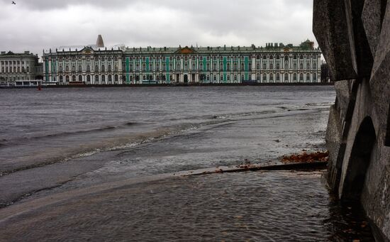 Шторм "Святой Иуда" в Санкт-Петербурге