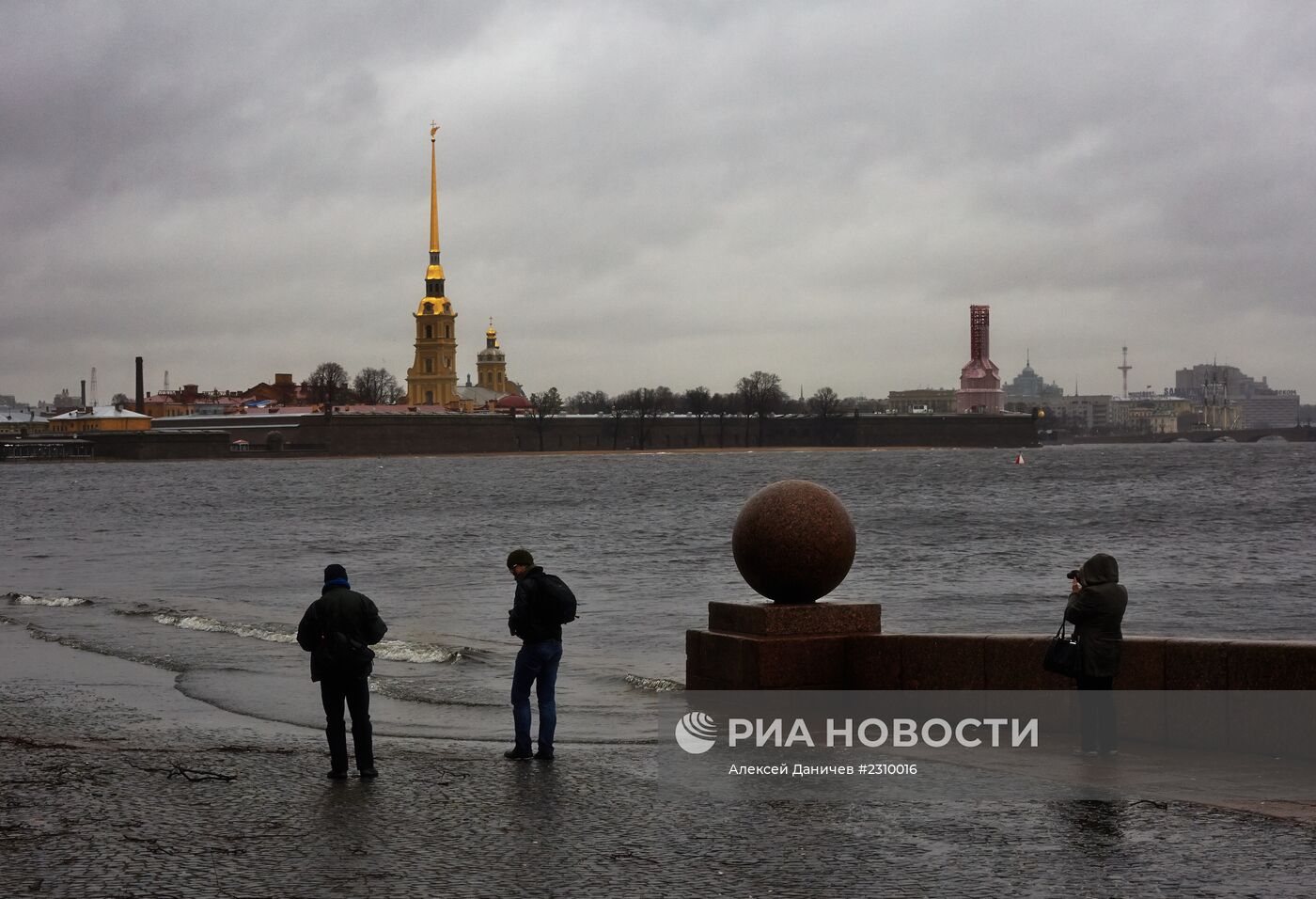 Шторм "Святой Иуда" в Санкт-Петербурге