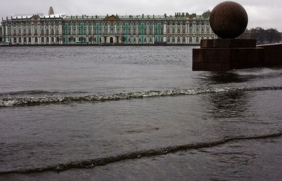 Шторм "Святой Иуда" в Санкт-Петербурге