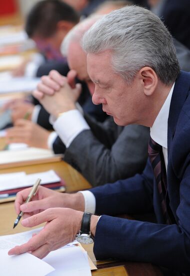 В.Путин провел заседание Совета по противодействию коррупции
