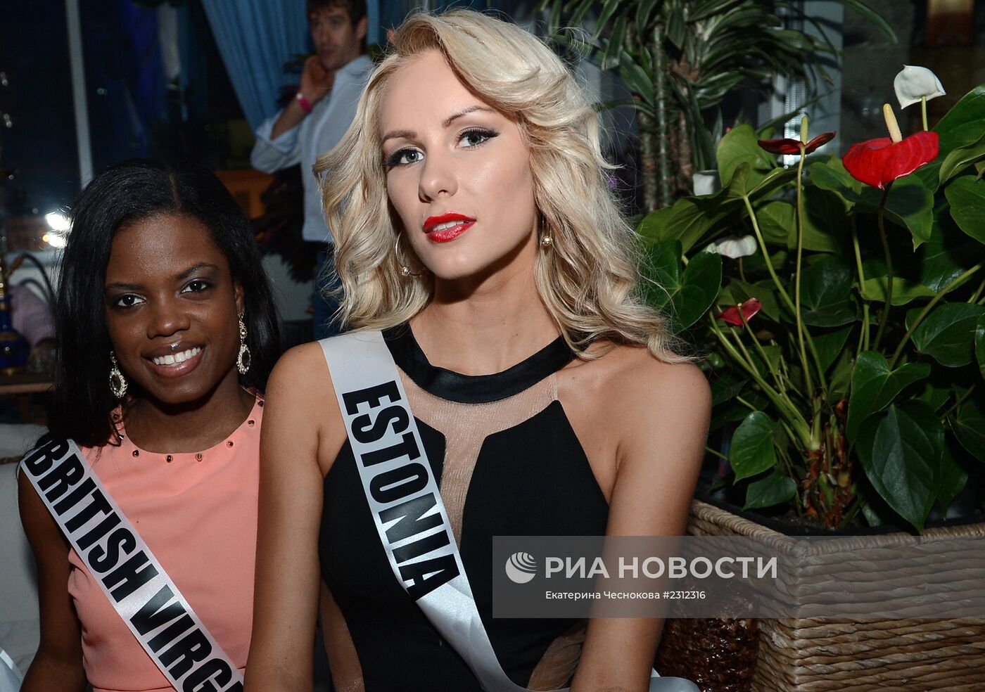 Nightout Party с участием конкурсанток "Мисс Вселенная"