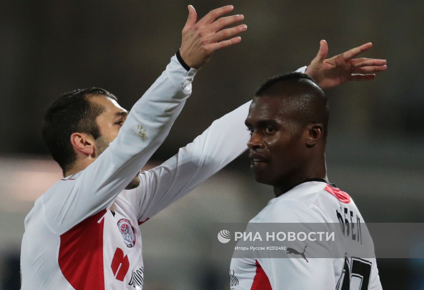 Футбол. РФПЛ. Матч "Зенит" - "Амкар"