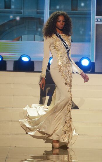 Репетиция полуфинала конкурса "Мисс Вселенная – 2013"