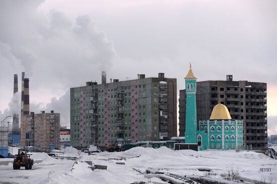 Города России. Норильск