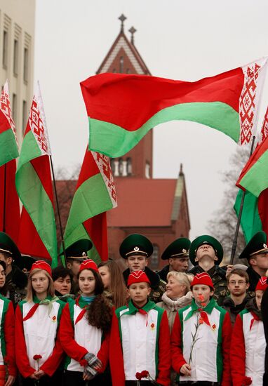 Шествие коммунистов в Минске