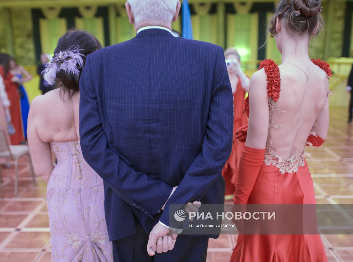 Бал в честь 400-летия Дома Романовых в Кремлевском дворце