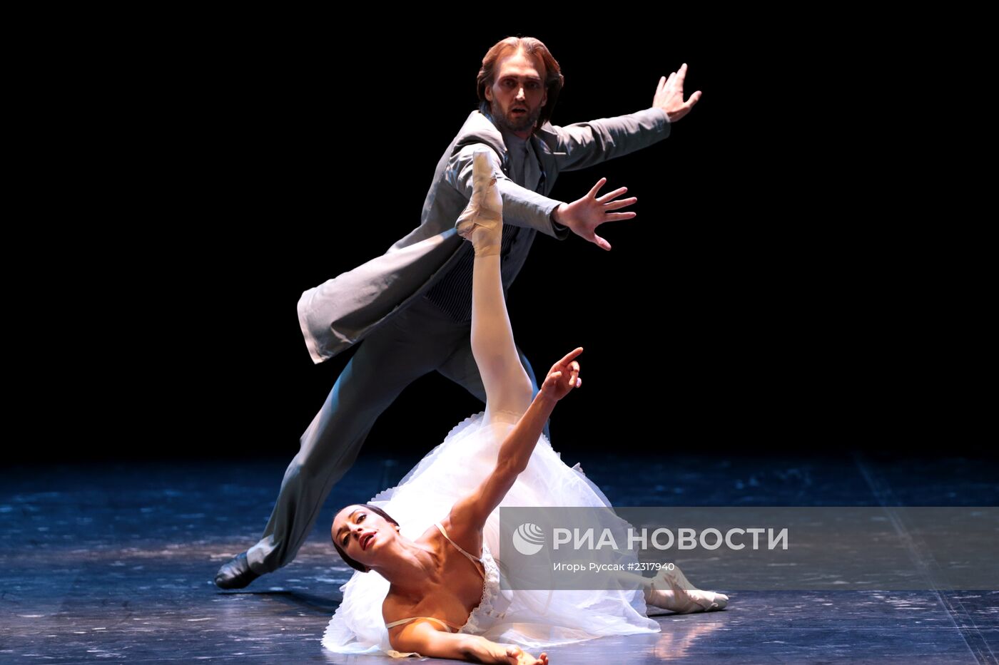 Благотворительный показ спектакля "Красная Жизель" театра балета Бориса Эйфмана