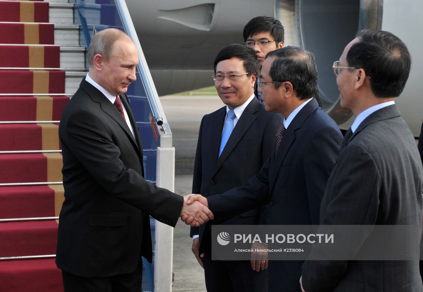 Официальный визит В.Путина во Вьетнам