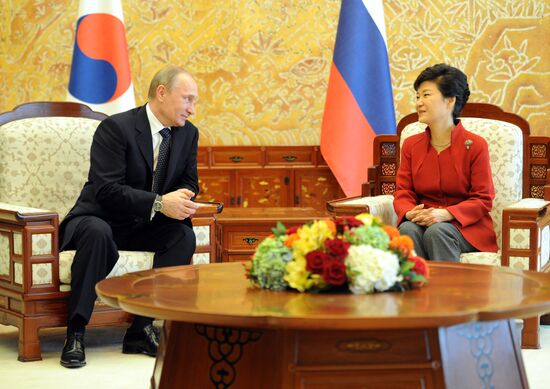 Официальный визит В.Путина в Республику Корея