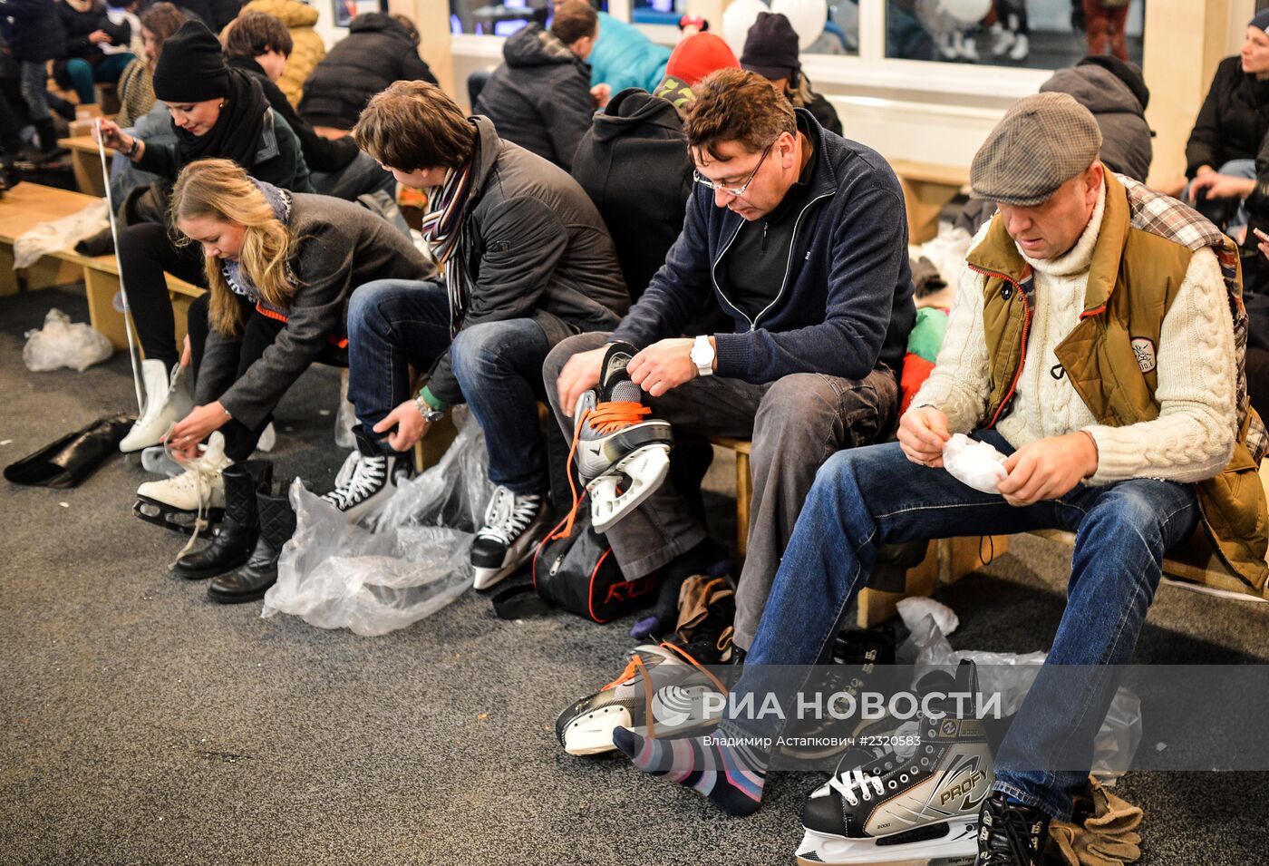 Открытие Центрального катка в Парке Горького