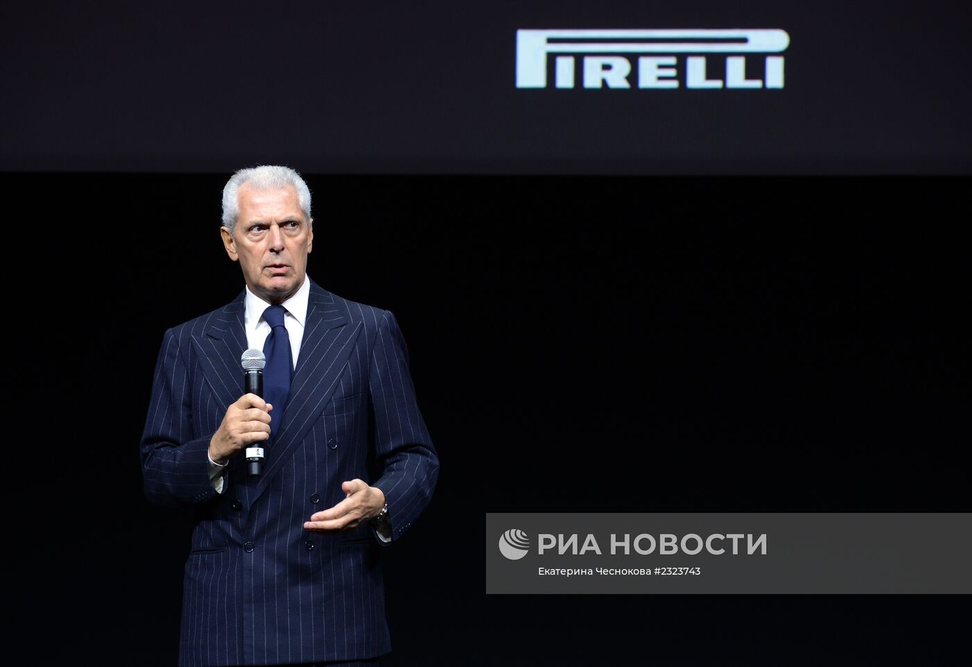 50-летие календаря Pirelli в Милане