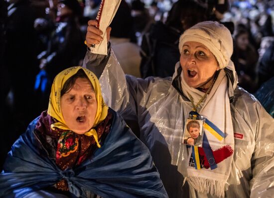 Митинг сторонников евроинтеграции Украины в Киеве