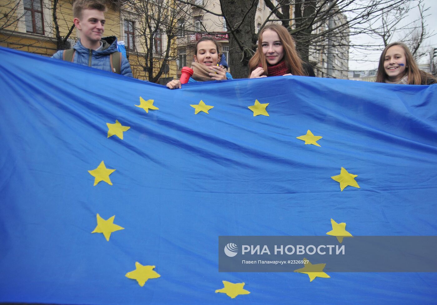 Студенческий митинг в поддержку евроинтеграции во Львове