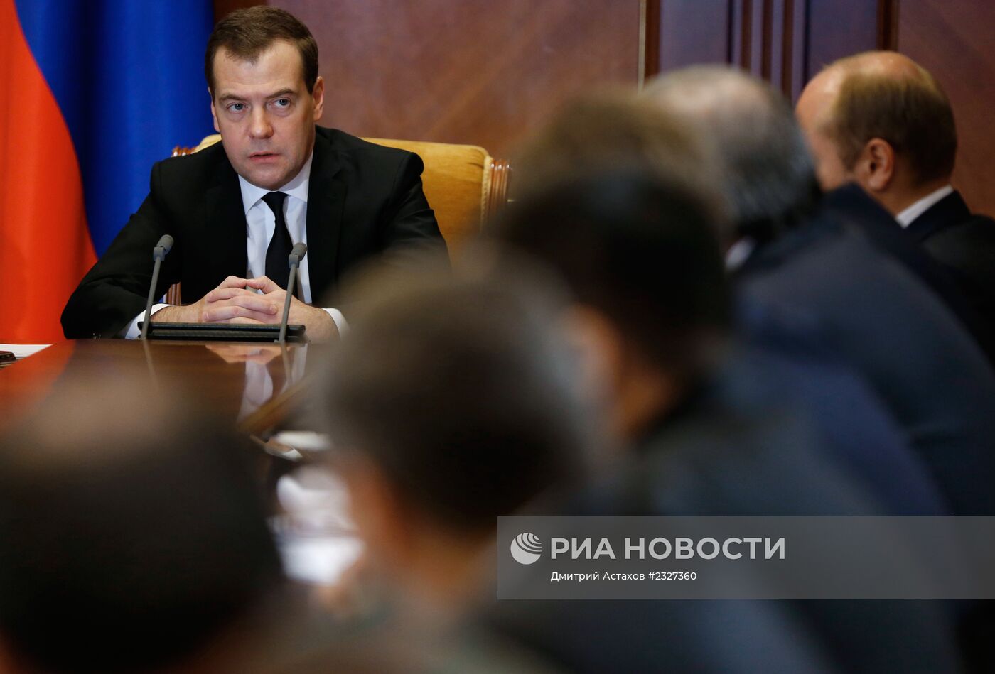 Д.Медведев проводит совещание по подготовке энергетики к зимнему сезону