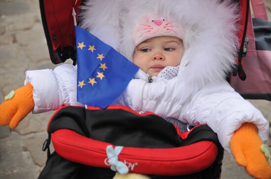 Акция "Карапузы идут в ЕС" во Львове