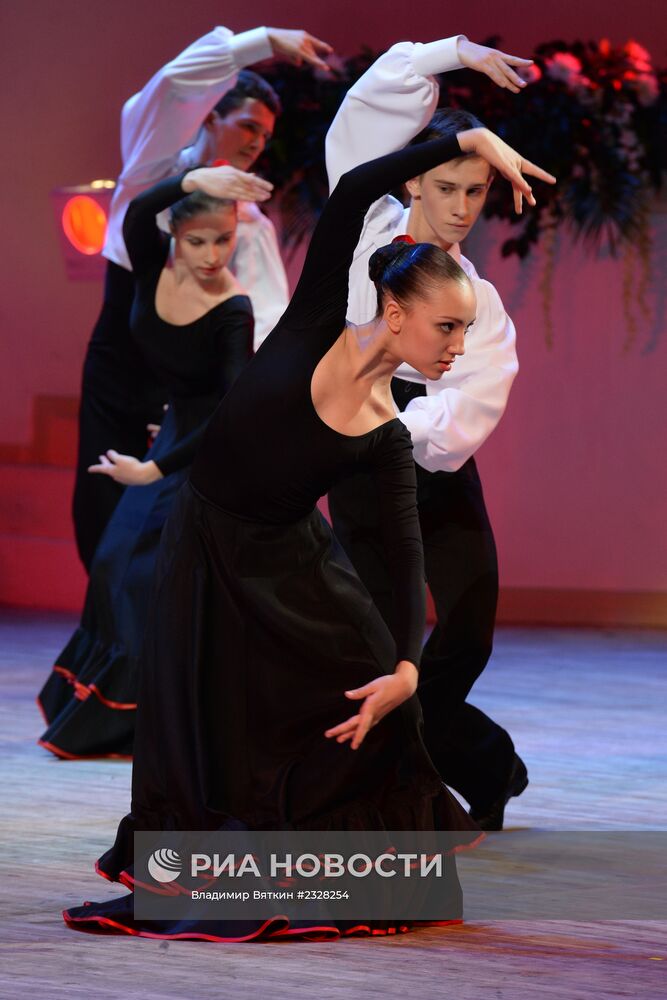 Концерт Государственного академического ансамбля русского танца Игоря Моисеева