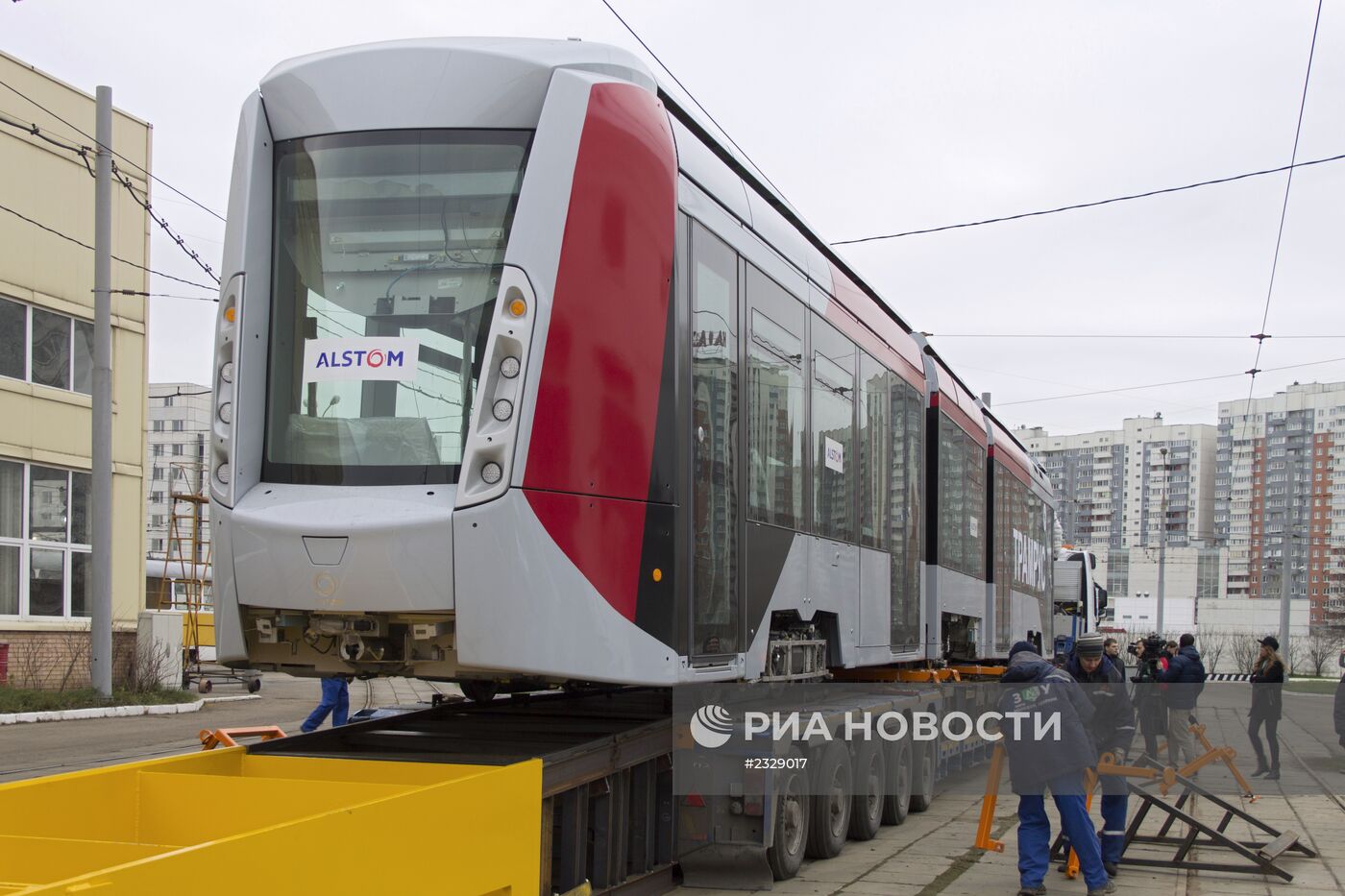 ГУП "Мосгортранс" проводит испытания трамвая нового поколения
