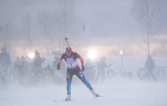 Биатлон. I этап Кубка мира. Женщины. Гонка преследования