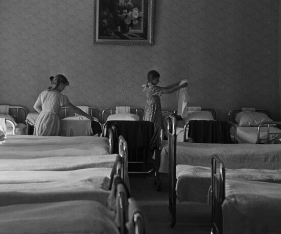 В пионерском лагере