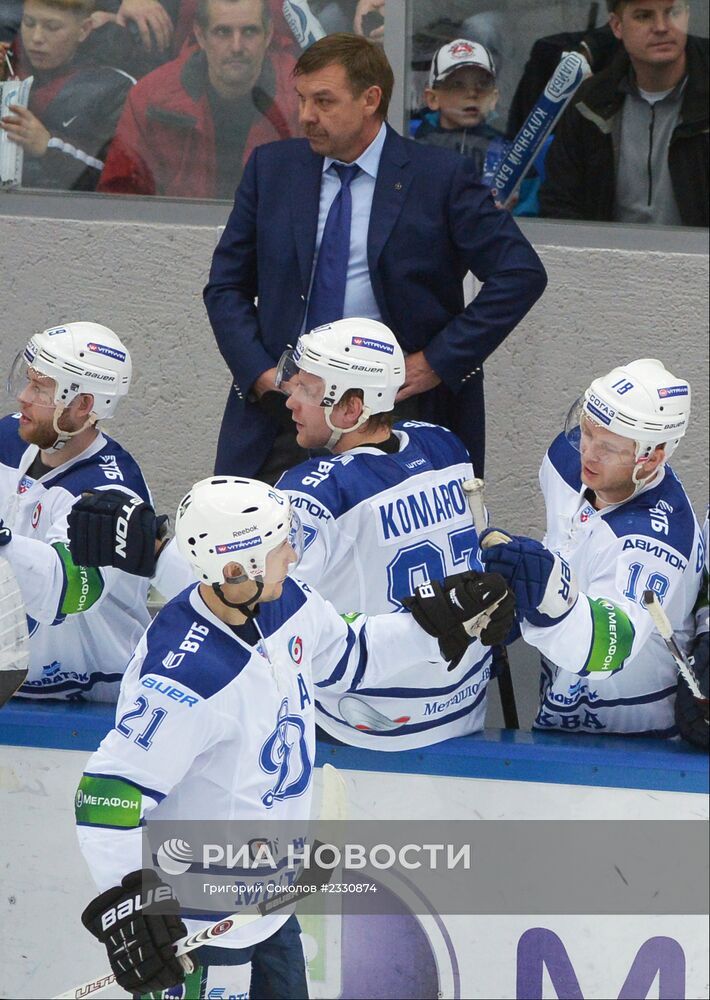 Хоккей. КХЛ. Матч "Торпедо" - "Динамо" (Москва)