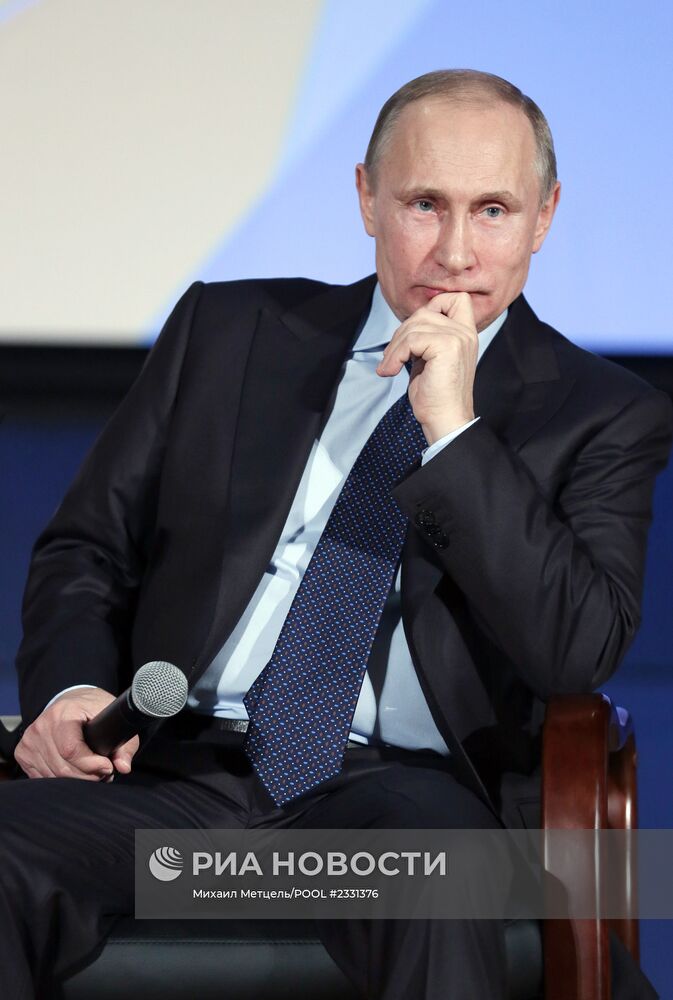 В.Путин посетил юридический факультет МГУ им. Ломоносова