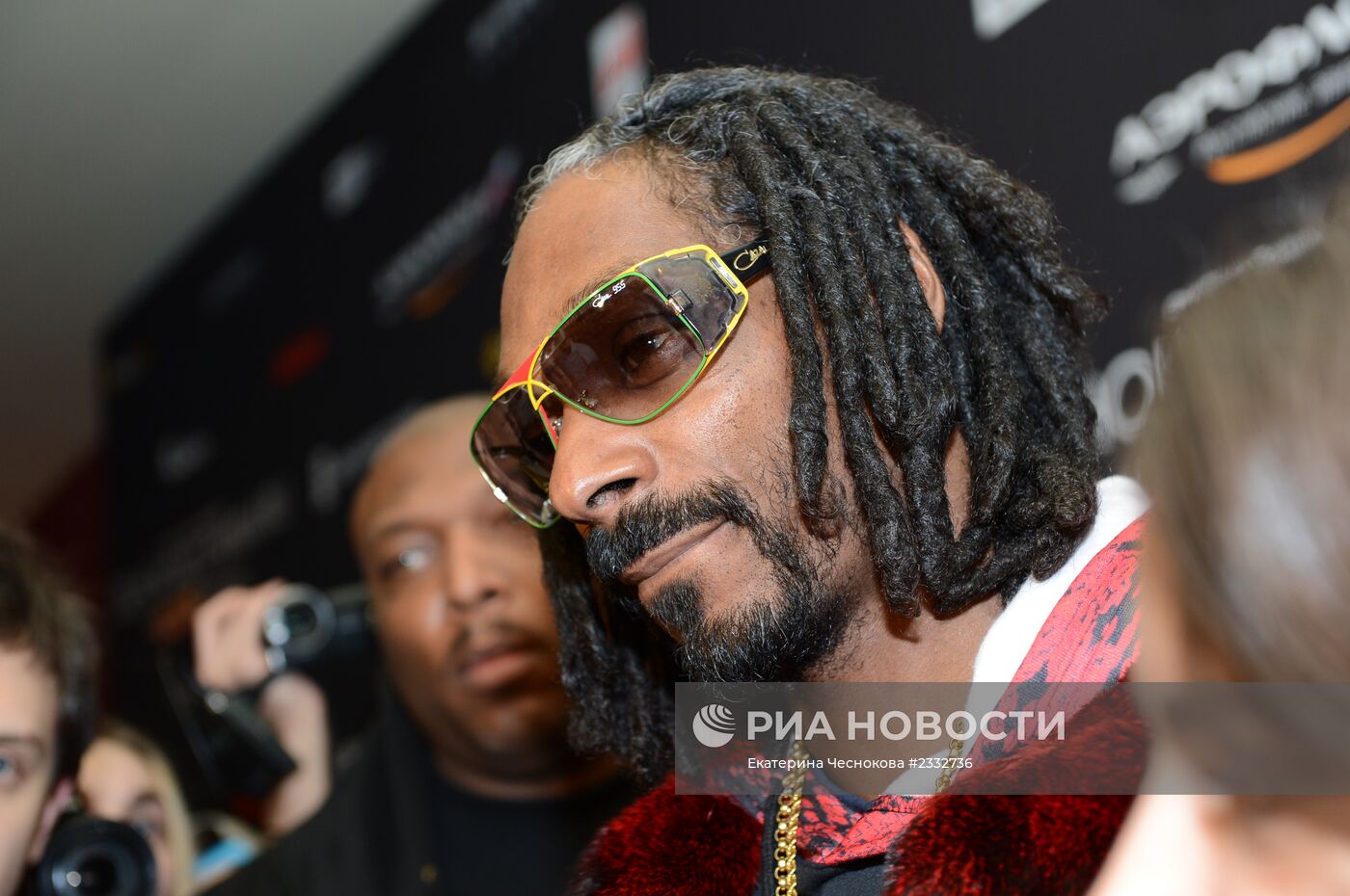 Премьера фильма "Одноклассники.ru: Накликай удачу"