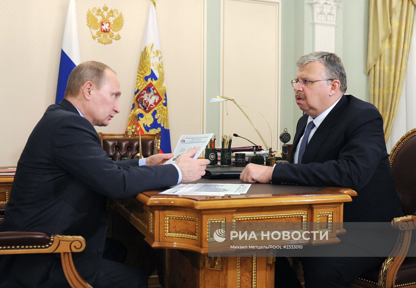 В.Путин провел ряд встреч в Ново-Огарево