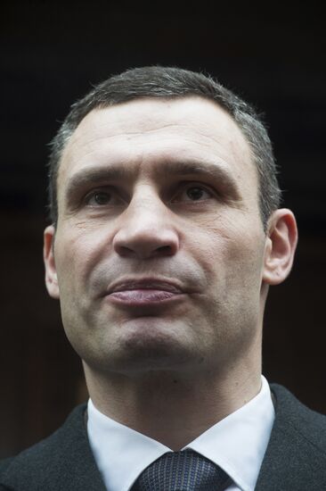 Лидеры трех оппозиционных партий передали свои требования генеральному прокурору Украины