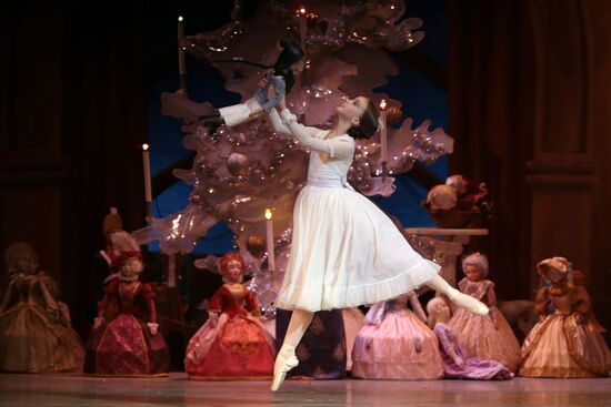Премьера балета "Щелкунчик" под руководством Н.Цискаридзе