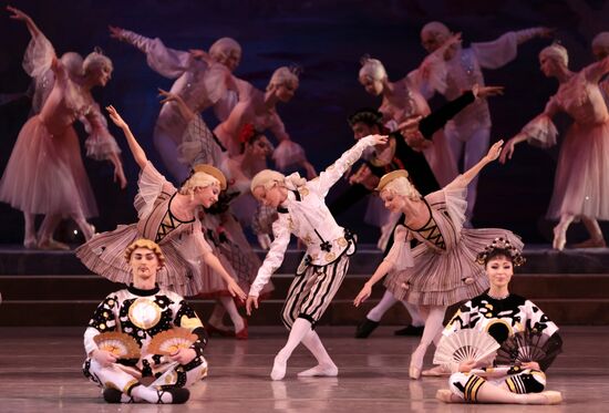 Премьера балета "Щелкунчик" под руководством Н.Цискаридзе